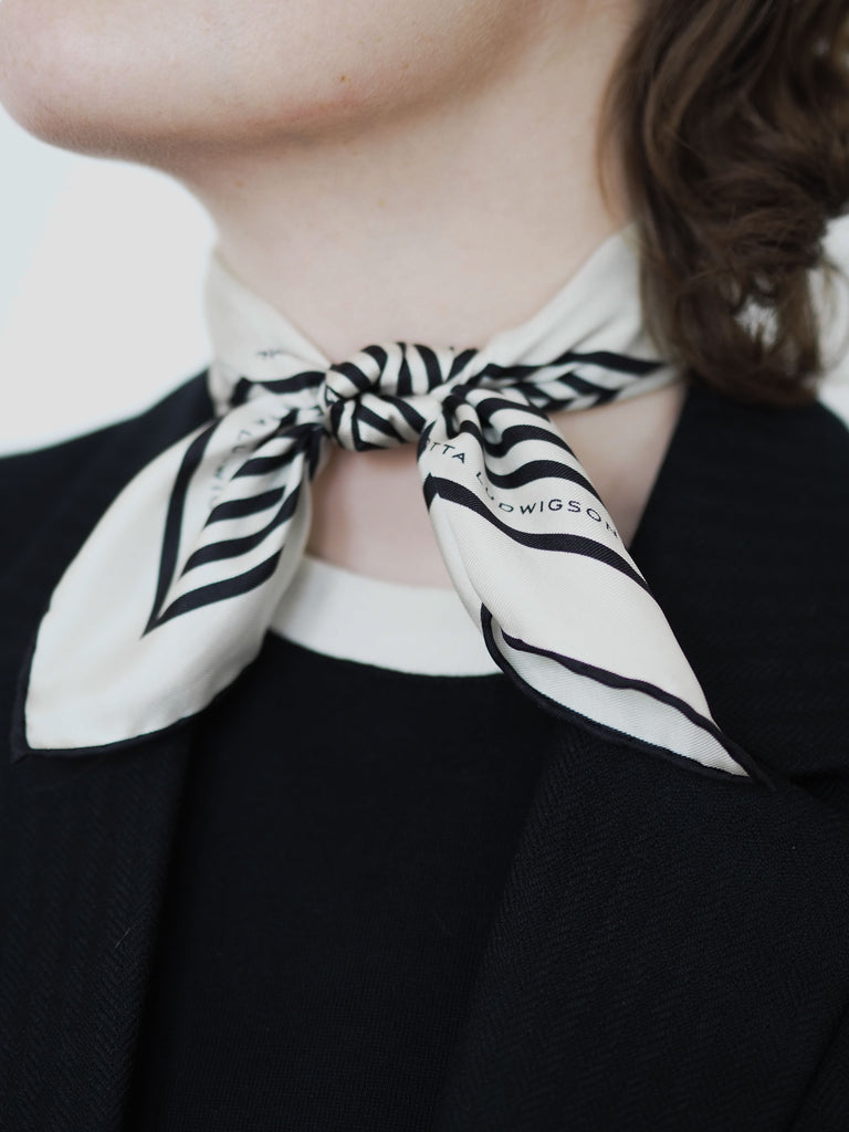 audrey silk scarf foulard carree black white stripes