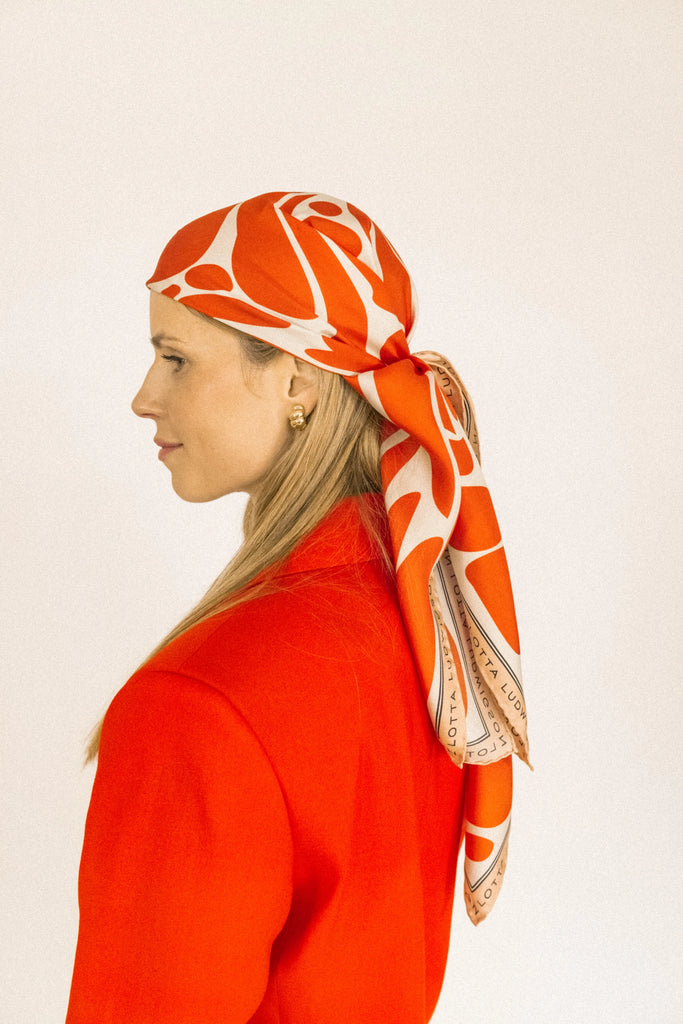 How to Style Your Silk Scarves