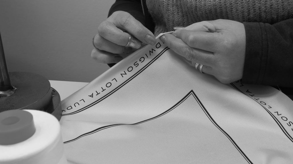 Silk outlet scarf manufacturer